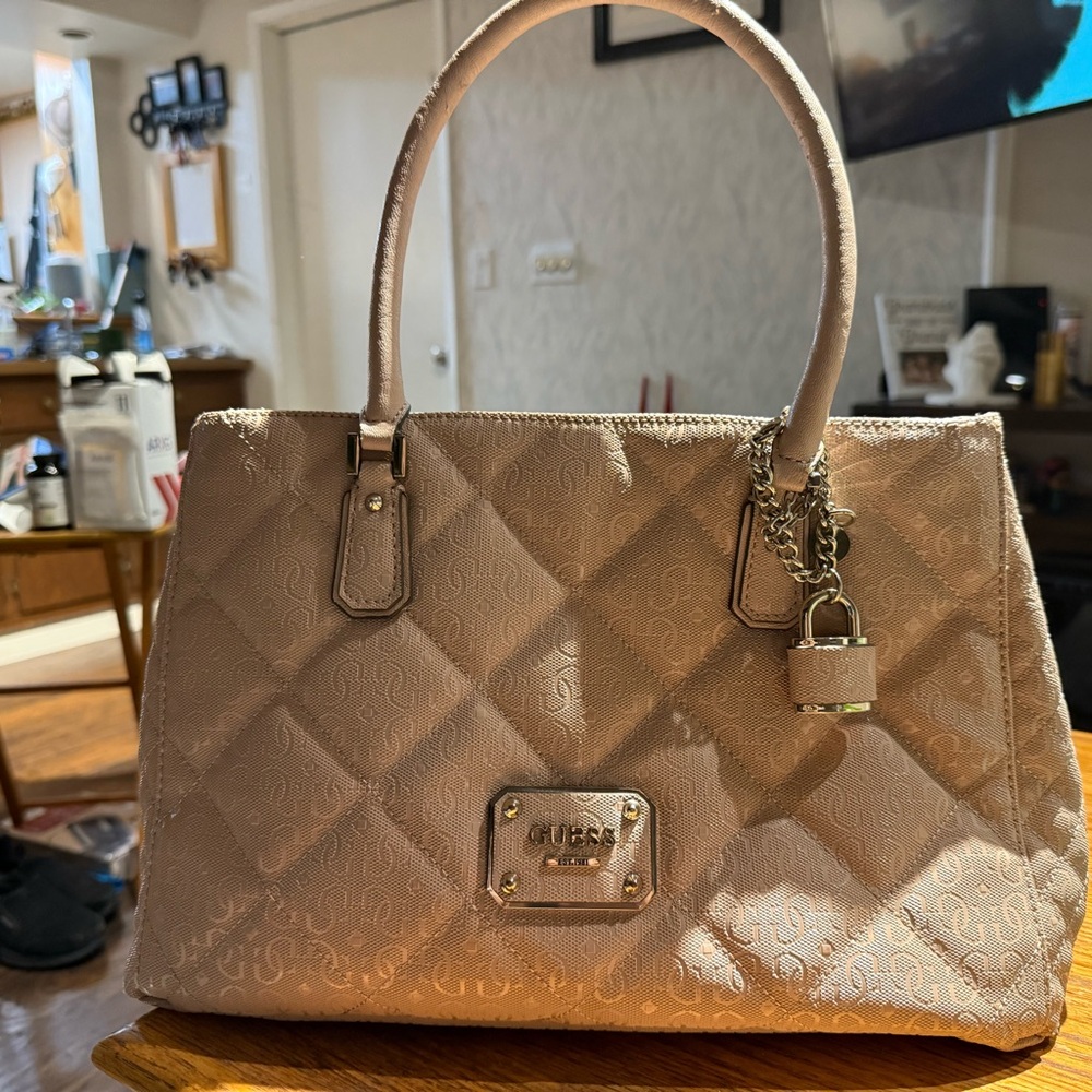 GUESS blush Quilted Women's Bag